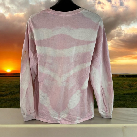 🏳️‍🌈 Pink Long Sleeve T-Shirt That Says “I’m Queer” on the front 🏳️‍⚧️ size L - Picture 6 of 9